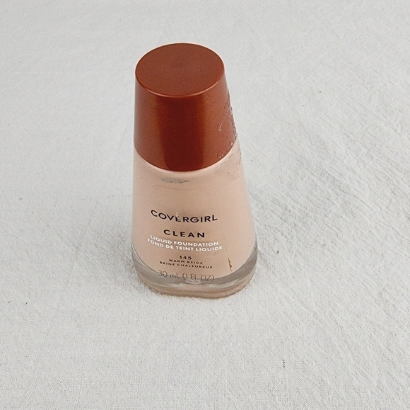 LAST ONE 🔥COVERGIRL Clean Liquid Foundation warm beige - Picture 4 of 7